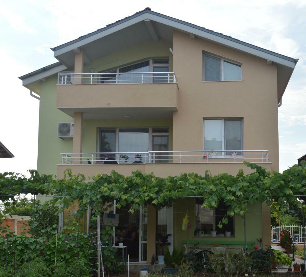 Hotel Yanis Chernomorets Exterior foto