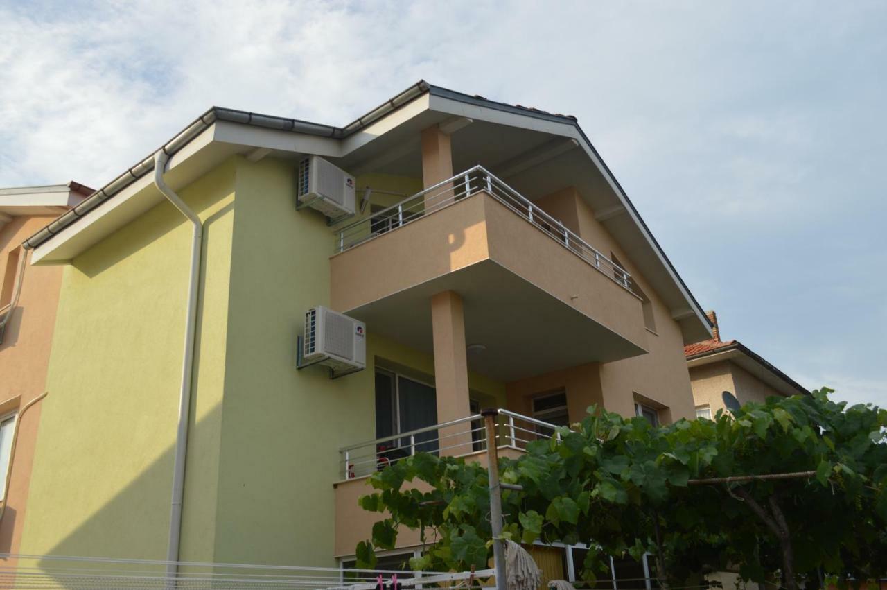 Hotel Yanis Chernomorets Exterior foto