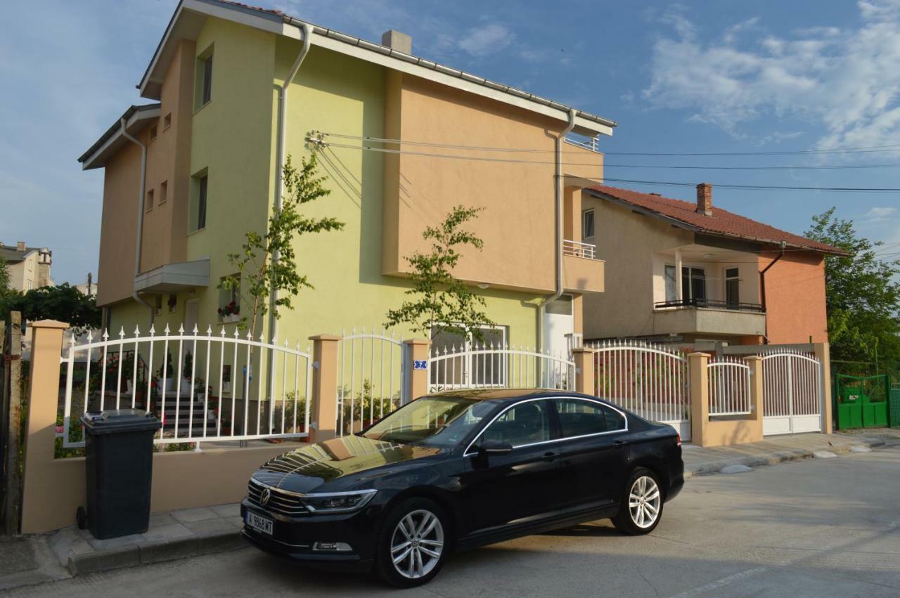 Hotel Yanis Chernomorets Exterior foto
