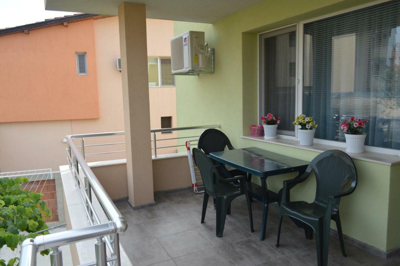 Hotel Yanis Chernomorets Exterior foto