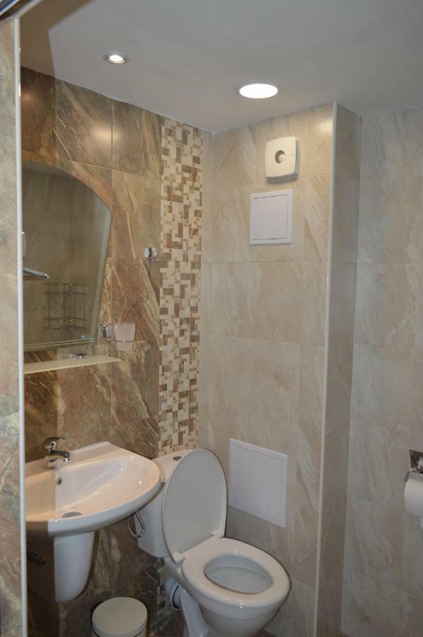 Hotel Yanis Chernomorets Exterior foto